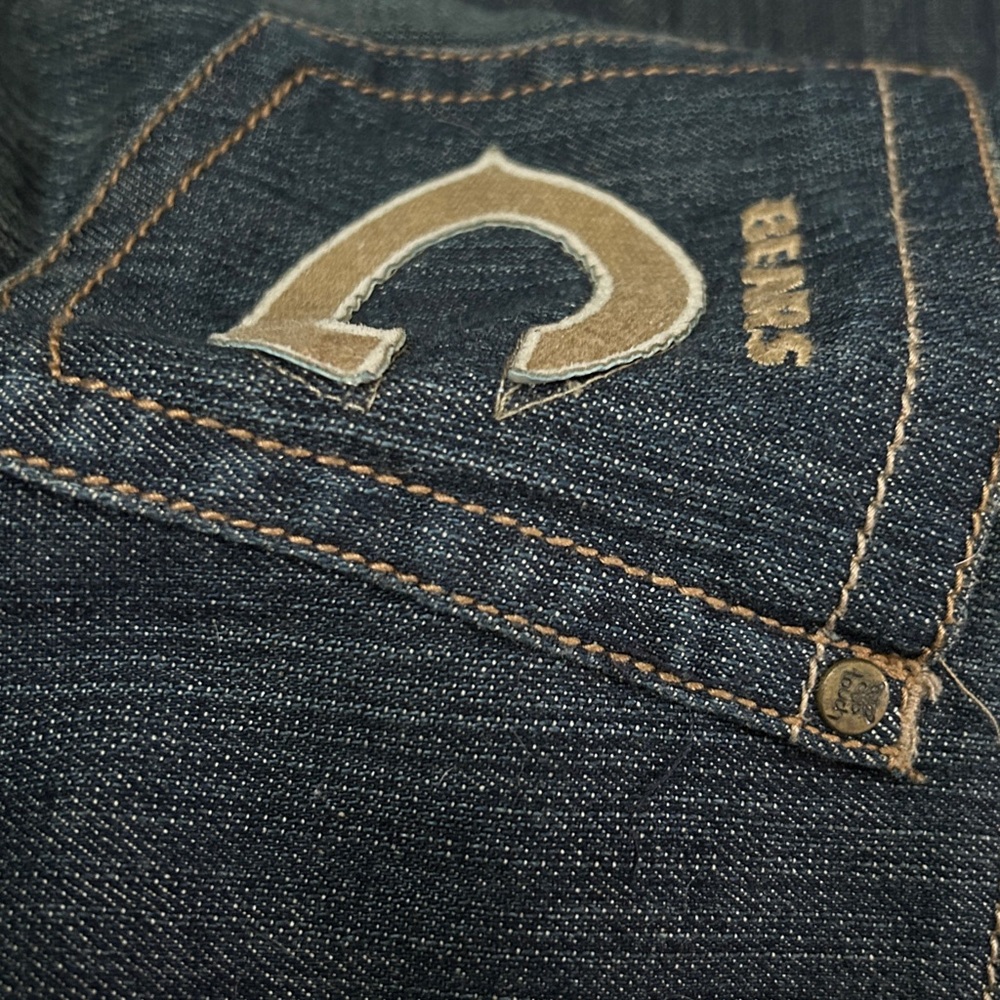 Touch by Alyssa Milano Chicago Bears Flared Boot Cut 8 NFL Embroidered Pockets - Picture 9 of 16